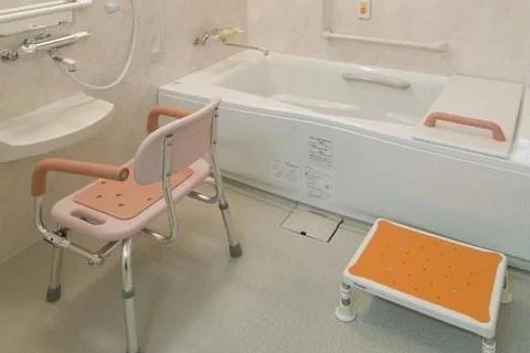 メディカルホームここち東岩槻 2F 浴室