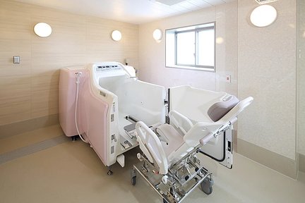リハビリホームまどか王子神谷 機械浴室（車椅子対応）
