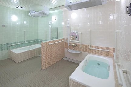 ここち平塚弐番館 1F 浴室
