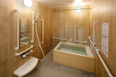 メディカルホームグランダ横濱三渓園 5F 檜風呂