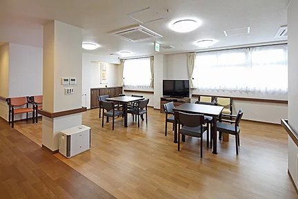 エイジフリーハウス京都三条大宮 2階 食堂・談話室 特徴画像