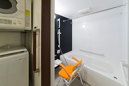 エイジフリーハウス府中栄町 共用浴室
