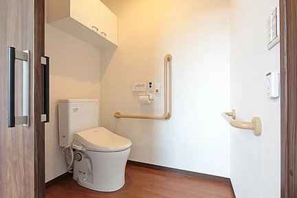 エイジフリーハウス堺北花田 居室内トイレ