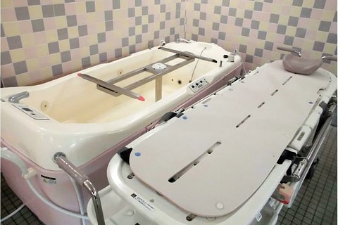 メディカルホームまどか町田 機械浴室（車椅子、ストレッチャ―対応）