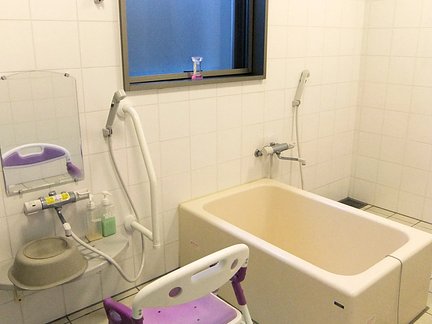 住宅型有料老人ホーム藤和の華 浴室