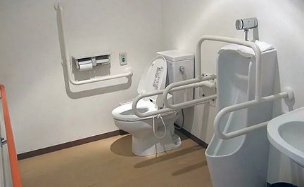 ヒューマンライフケア大野城の宿グループホーム トイレ