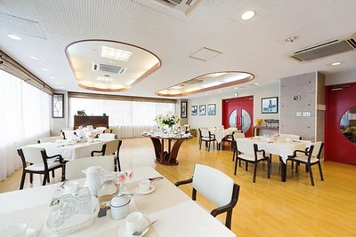 クロスハート湘南台・藤沢 食堂