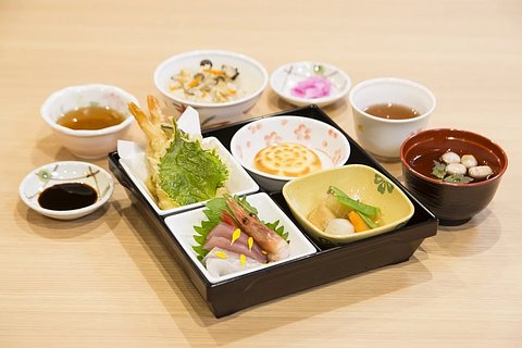 ローズライフ京都 特別食
