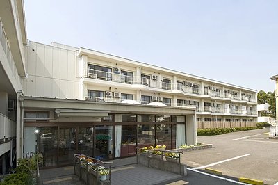 介護付有料老人ホーム サンライズ ヴィラ森の里の口コミ 評判 ゆったりとした山林の中の施設 介護のほんね