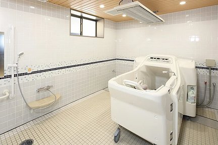 リハビリホームグランダ中山 1F 機械浴室