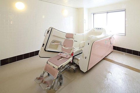 川崎ナーシングヴィラそよ風 特別浴槽イメージ