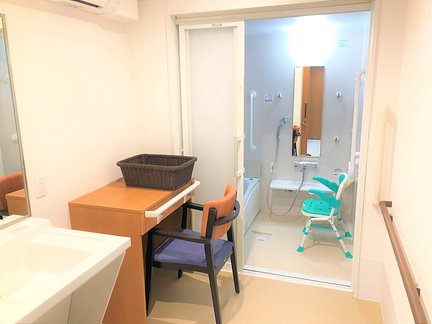 ココファン武蔵野八幡町 共用個浴室