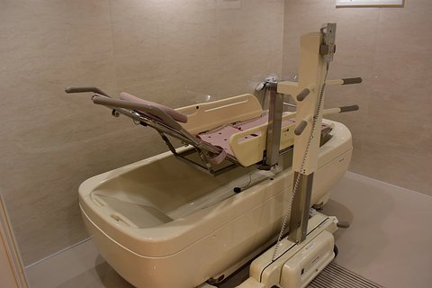 介護付有料老人ホームアミカの郷津田沼 機械浴