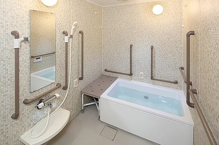 メディカル・リハビリホームグランダ宮の森 個人浴室