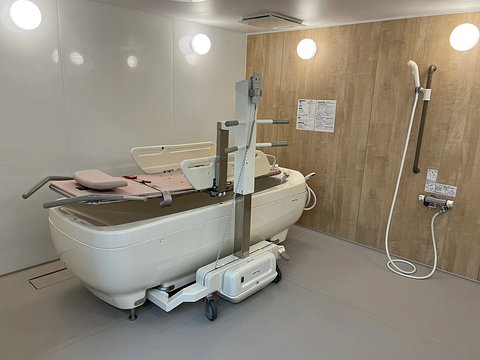 フィオレ・シニアレジデンス羽曳野 介護浴室
