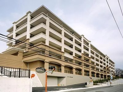 株式会社チャーム ケア コーポレーションの老人ホーム 介護施設 介護のほんね