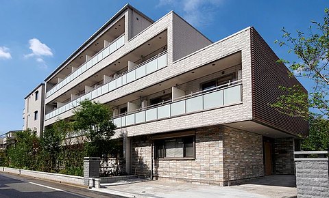 大人気新品 満室】アイリスガーデン用賀（世田谷区のサービス付き高齢者向け 化粧水・ローション・トナー